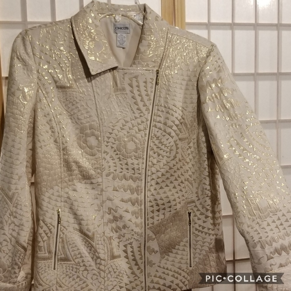 Gorgeous Chico's Moto Jacket